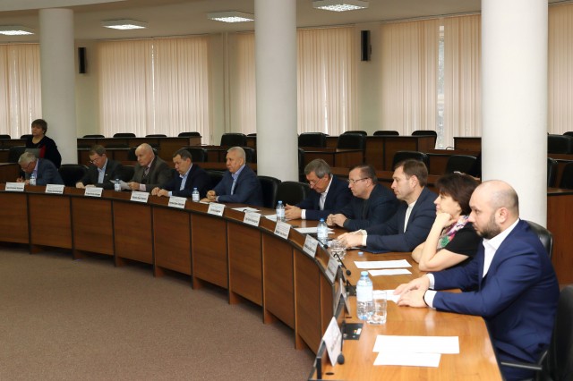 Депутаты Думы Нижнего Новгорода поддержали предложение о передаче региону 18 городских коррекционных образовательных учреждений