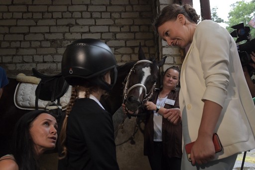 Уполномоченный при президенте РФ по правам ребёнка Анна Кузнецова призвала не допустить закрытия единственной СДЮШОР по конному спорту в Нижнем Новгороде