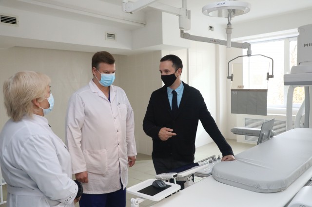 Новый ангиограф с интегрированным модулем для измерения гемодинамических показателей заработал в нижегородской больнице №5