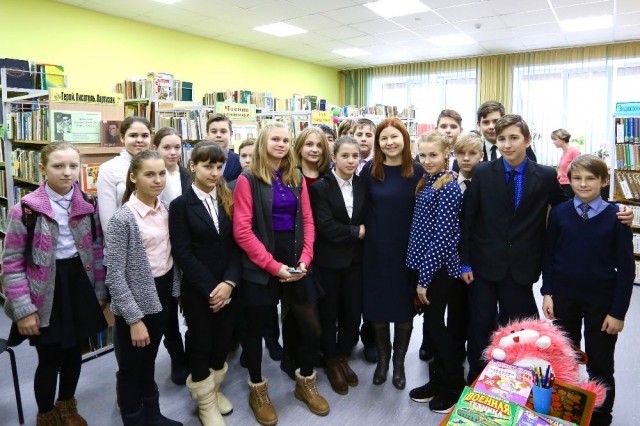 Елизавета Солонченко оценила состояние книжного фонда в библиотеках Сормовского района Нижнего Новгорода
