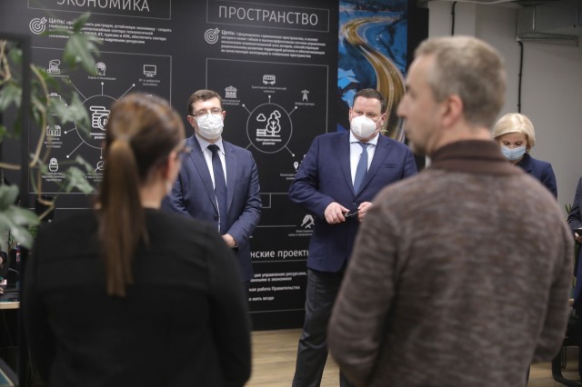 Антон Котяков и Глеб Никитин обсудили меры соцподдержки в Нижегородской области