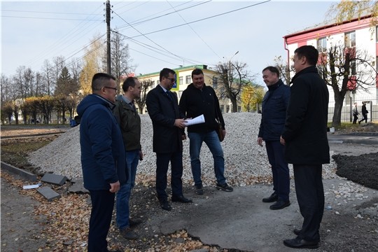 Комиссия проверила ход работ по улице Урукова в Чебоксарах