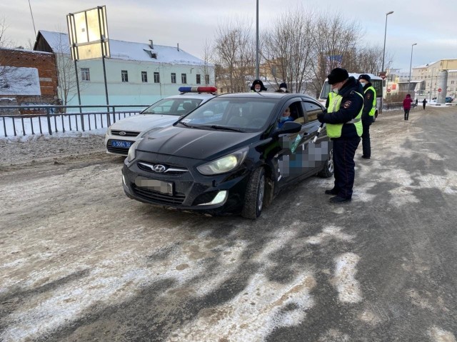 Многочисленные нарушения выявили в ходе проверки работы такси в Нижнем Новгороде