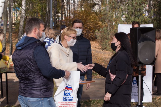 Общественных контролеров партпроекта "Городская среда" наградили в Сормовском районе Нижнего Новгорода