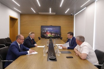 Глеб Никитин провёл встречу с членом президиума коллегии ВПК РФ Вячеславом Шпортом