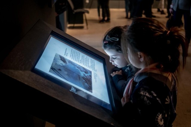 Нижегородцы смогут посетить мультимедийную выставку "Память поколений: Великая Отечественная война в изобразительном искусстве" 3 сентября