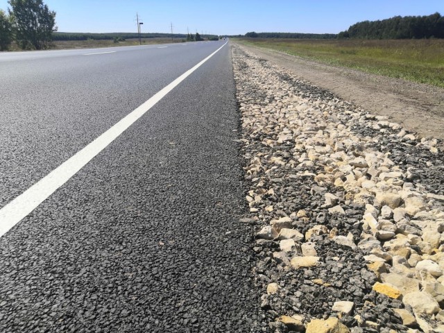 Участок дороги Работки-Порецкое отремонтировали в Большемурашкинском районе в рамках нацпроекта БКАД