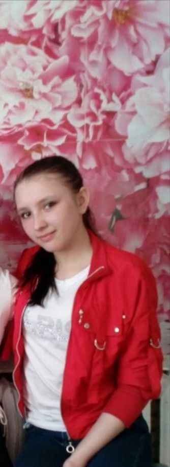 Более месяца родные ищут 16-летнюю Регину Ангарову из Уреня Нижегородской области