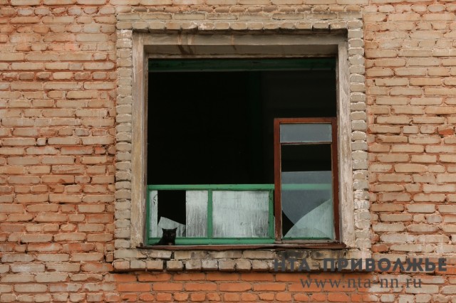 Собутыльники в Нижегородской области выбросили мужчину из окна
