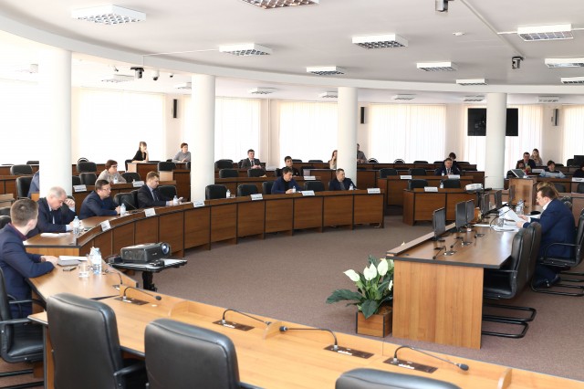 Депутаты профильной комиссии Думы Нижнего Новгорода поддержали идею передать Чкаловскую лестницу в пользование региональному правительству