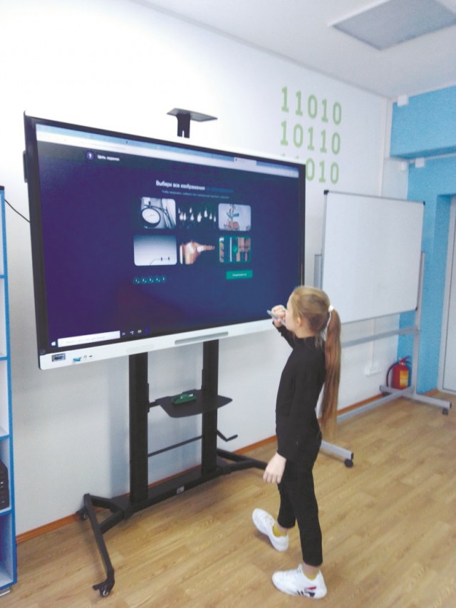Новые компьютерные классы окрылись в школе Тоншаева