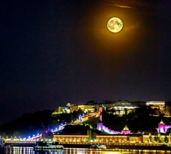 Нижегородцы смогут увидеть &quot;кровавую Луну&quot; в ночь с 28 на 29 октября