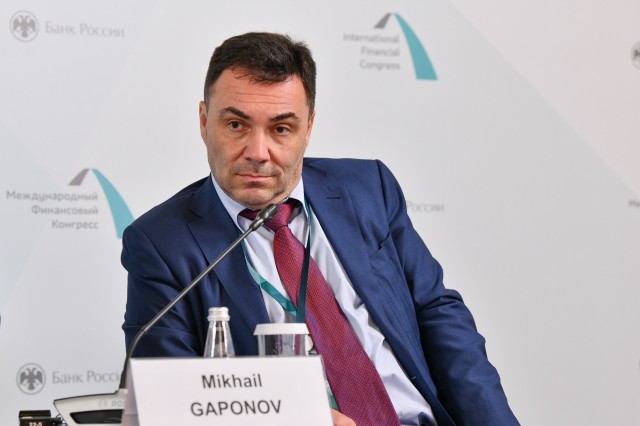Михаил Гапонов поделился успешной бизнес-моделью регионального банка