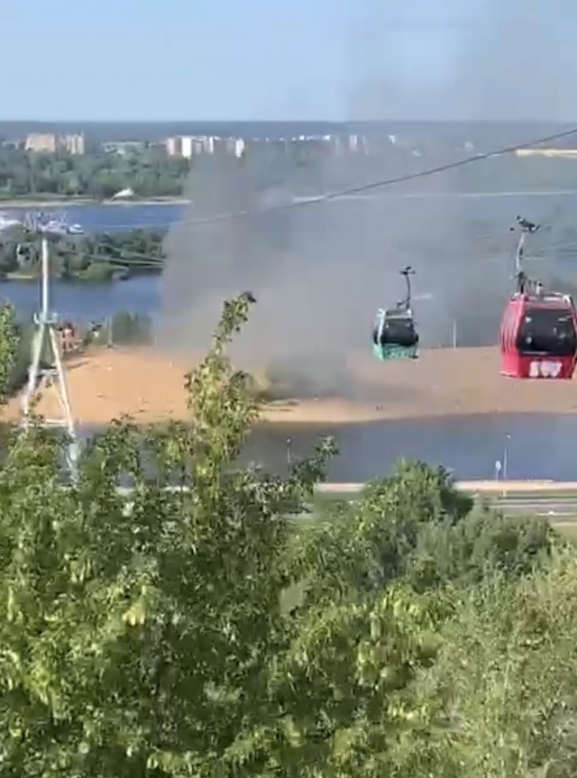 "Усадьба Банная" горит на площади 250 кв.м в Нижнем Новгороде