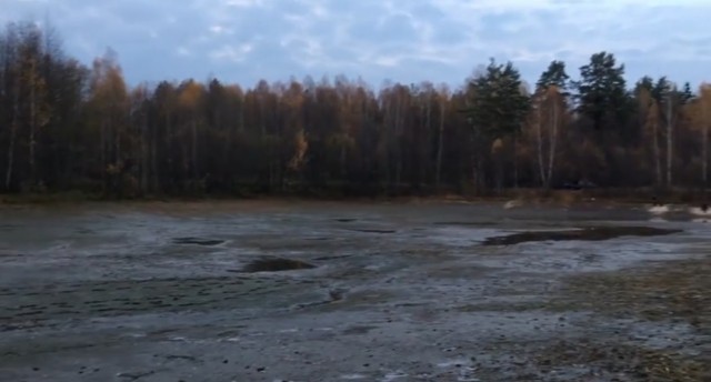 Первое Филипповское озеро в Сарове Нижегородской области внезапно пересохло