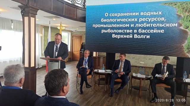 "Назрела необходимость изменения подхода к регулированию пресноводного промысла", - Николай Бондаренко