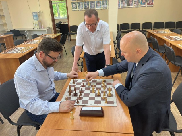 ЛУКОЙЛ поддержал школу шахмат в Кстове