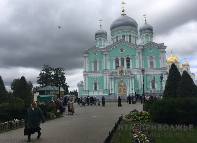 Коронавирус подтвердился у 77 человек в Дивееве Нижегородской области