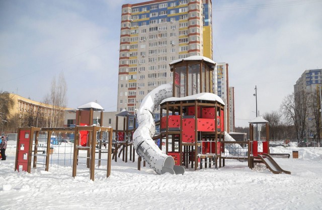 Замглавы минстроя России Максим Егоров проверил качество благоустройства общественных пространств в Нижнем Новгороде 