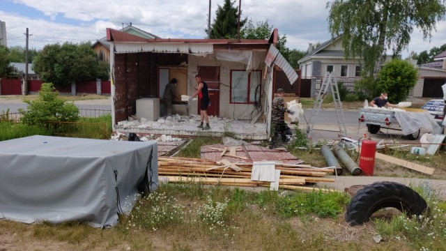 Почти 40 незаконных торговых объектов демонтировали в Сормовском районе Нижнего Новгорода с начала года