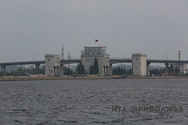 Нижегородская ГЭС увеличила воды из-за осеннего паводка