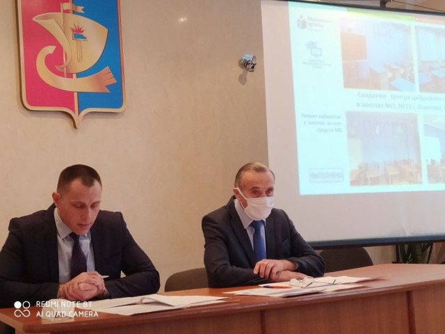 Павловские депутаты единогласно одобрили реализацию нацпроектов в округе