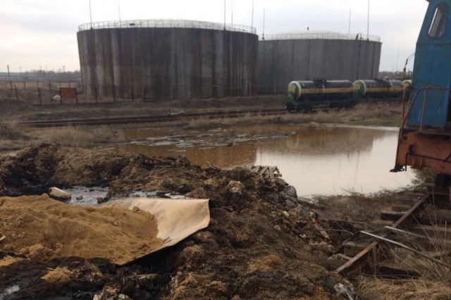 Суд постановил взыскать с нижегородского ООО "Промкомплекс" более 4 млн рублей за загрязнение почвы нефтепродуктами