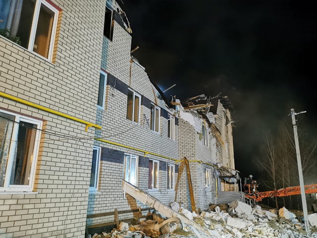 Пять пострадавших от взрыва дома в нижегородском селе остаются в больницах