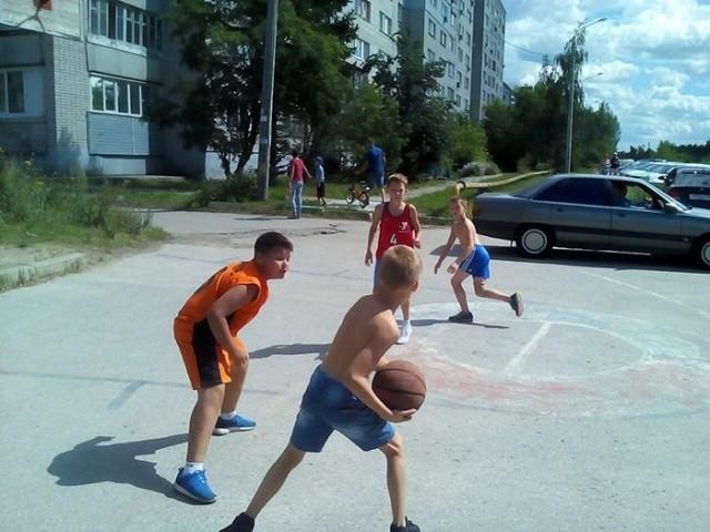 Чемпионат по стритболу прошел в Канавинском районе Нижнего Новгорода