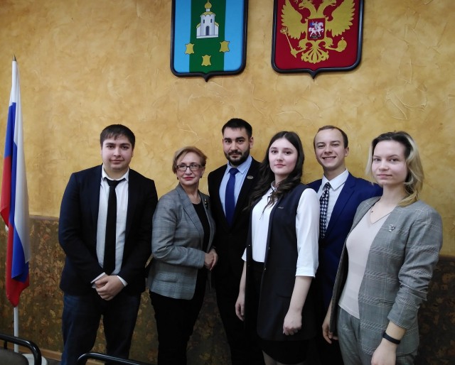 Наталья Назарова встретилась с членами молодежных организаций Богородского и Сосновского районов