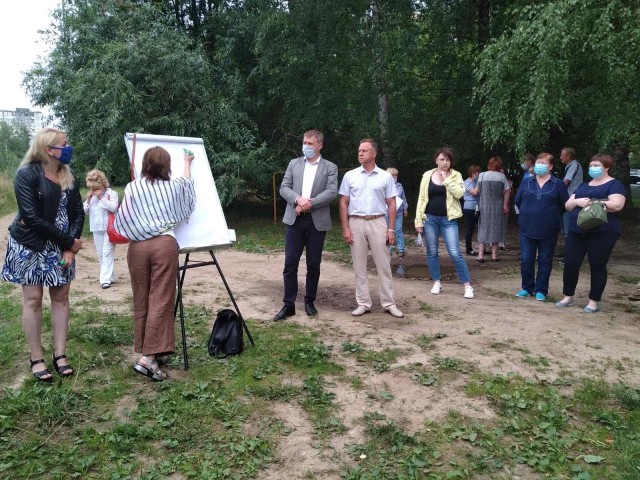 Первые общественные обсуждения благоустройства Лопатинского оврага состоялись в Нижнем Новгороде