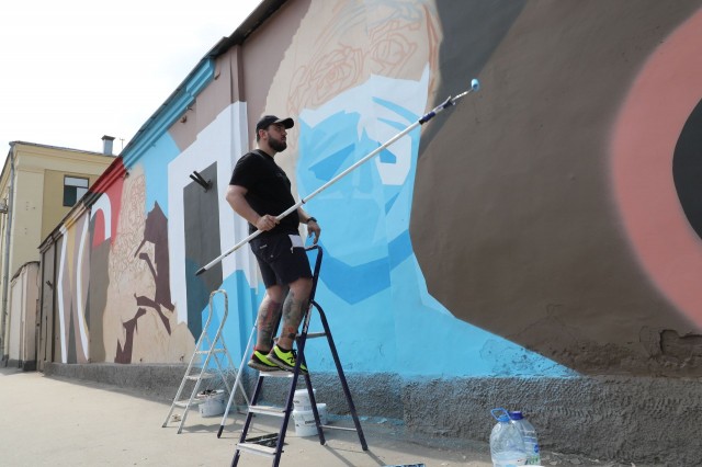 Посвященное героям борьбы с пандемией коронавируса граффити откроют в Нижнем Новгороде 12 июня