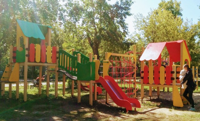 Шесть новых игровых городков установлено в Сормовском районе Нижнего Новгорода по программе главы города "100 детских площадок" 