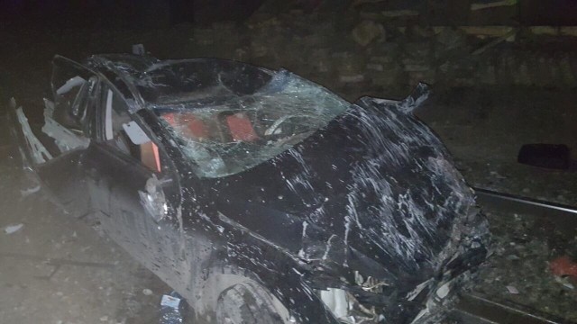 Автомобиль упал с моста под поезд на границе Нижегородской и Владимирской областей