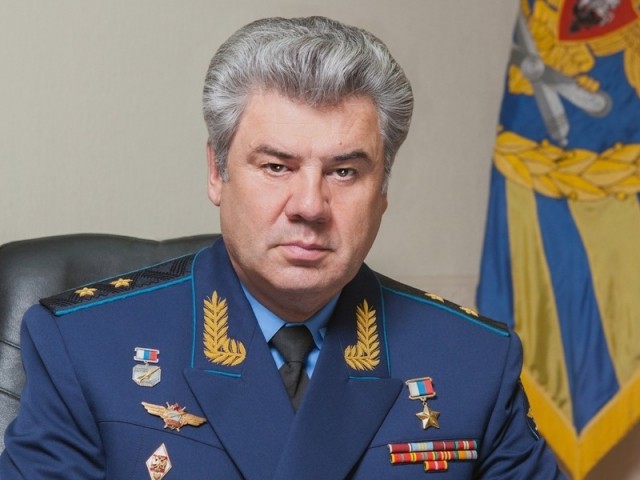 Командующий ВКС РФ Виктор Бондарев назначен сенатором от Кировской области в Совете Федерации