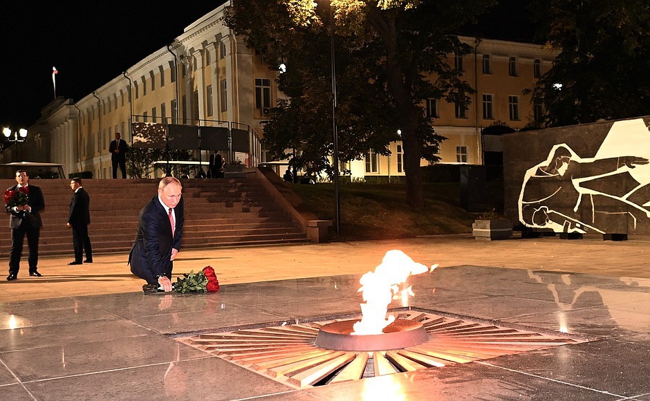 Владимир Путин посетил Нижегородский кремль в рамках рабочей поездки в честь 800-летия основания Нижнего Новгорода