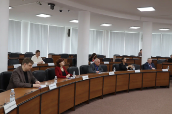 Депутаты обсудили внесение изменений в нормативные акты  по присвоению почетных званий Нижнего Новгорода