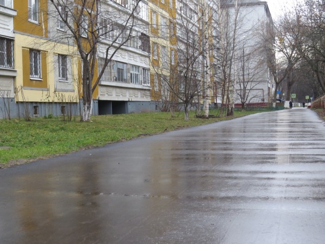 Тротуар отремонтировали в Автозаводском районе Нижнего Новгорода по просьбам местных жителей