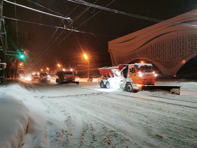 Более 70 тысяч кубометров снега вывезли с нижегородских улиц в минувшие выходные