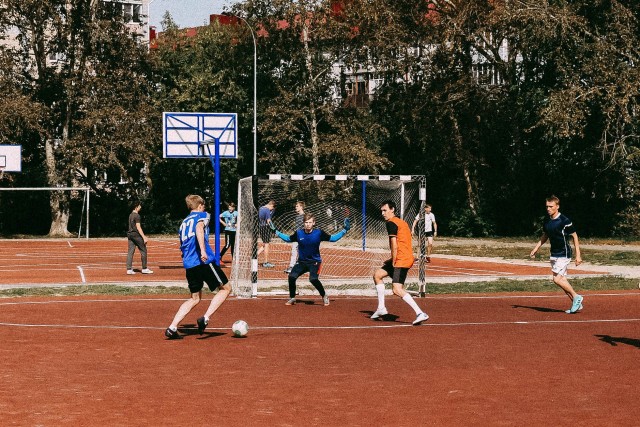 Турнир по мини-футболу среди дворовых команд провели в Арзамасе в рамках проекта "Активное соседство"
