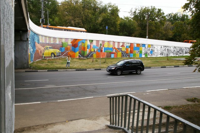 Граффити с легендарным автомобилем "Победа" появились у Канавинского моста