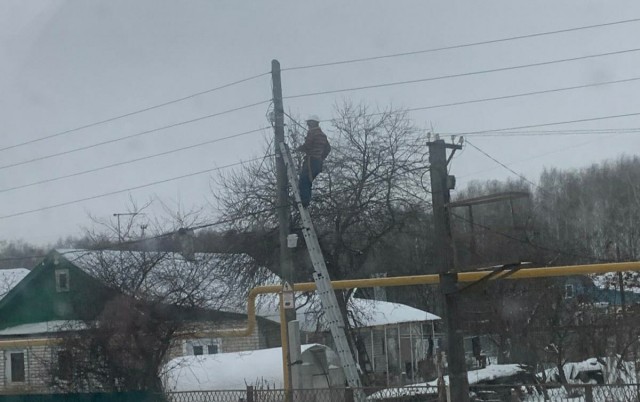 "Умные" счетчики установили на опорах электроснабжения в Приокском районе Нижнего Новгорода